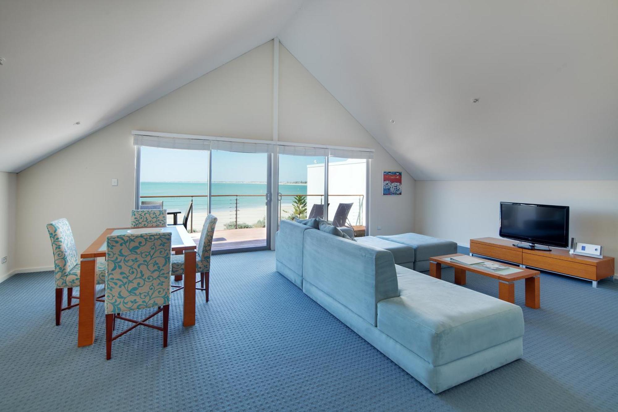 Seashells Mandurah Hotel Екстериор снимка