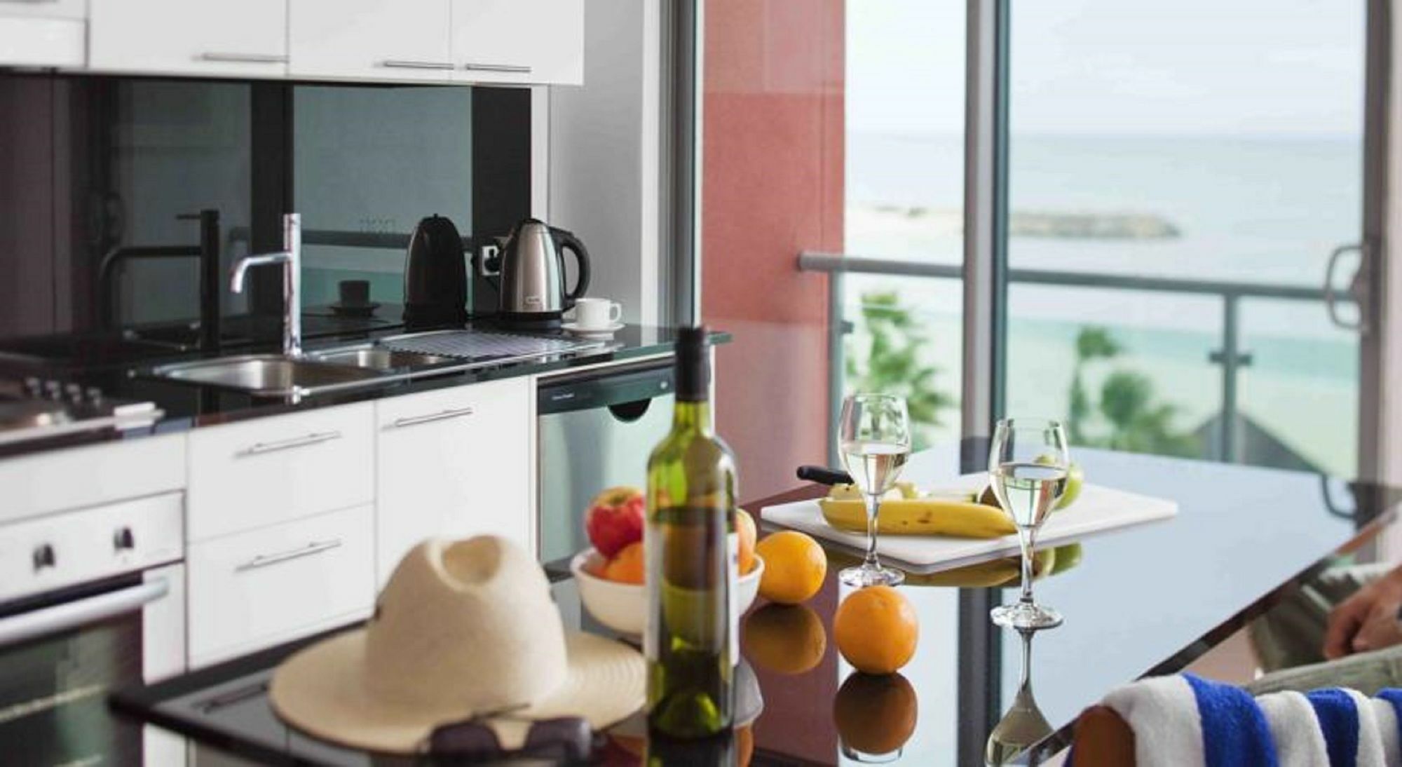 Seashells Mandurah Hotel Екстериор снимка